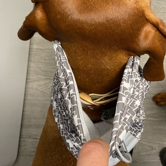 NEW Kurgo Scruf Scarf Reflective Dog Snood Scarf size Medium - Picture 10 of 13
